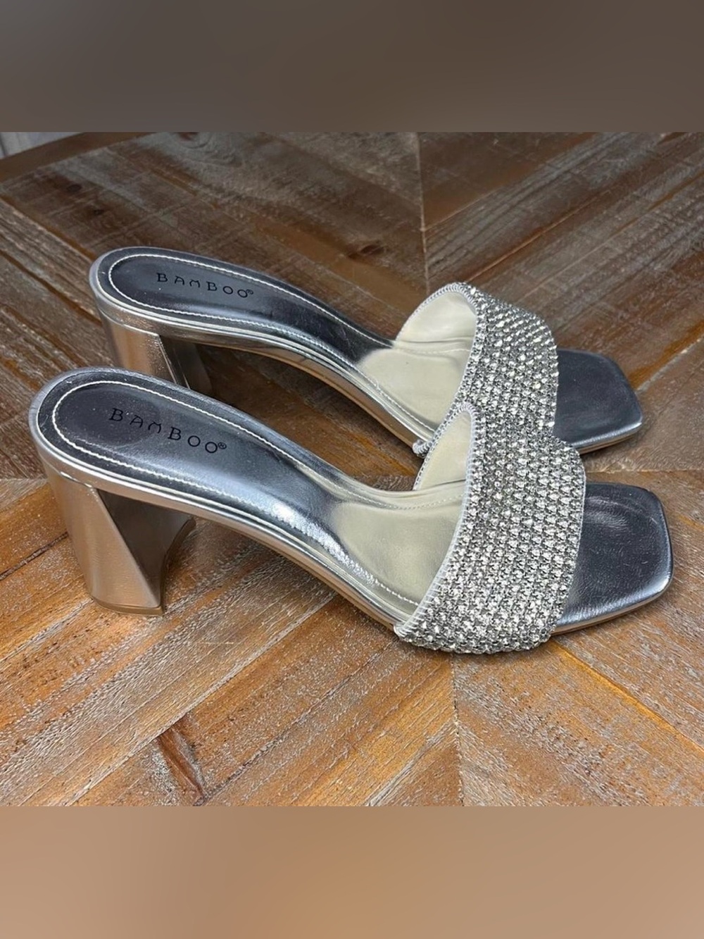 Women's Bamboo Silver Rhinestone Slip On Block Heel Sandals Size 10 - Picture 2 of 6